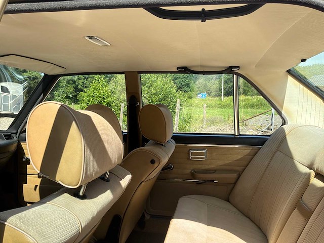 Bmw 520 serie e21 vintage auto's > 15 - afbeelding 15 van  57