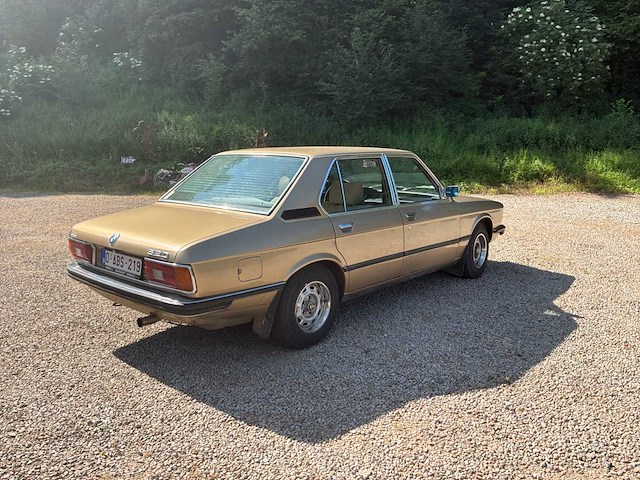 Bmw 520 serie e21 vintage auto's > 15 - afbeelding 40 van  57