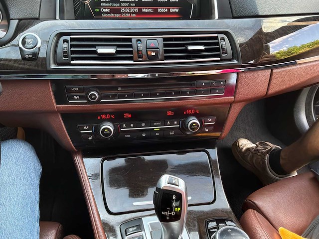 Bmw 520d xdrive 5l auto - afbeelding 6 van  38