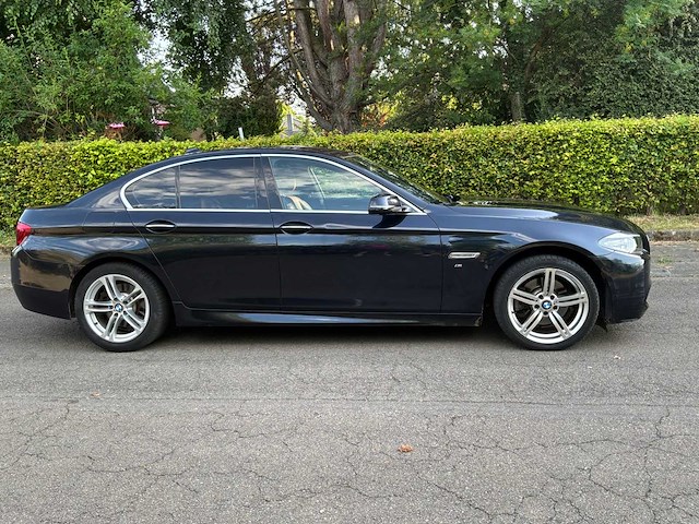 Bmw 520d xdrive 5l auto - afbeelding 31 van  38