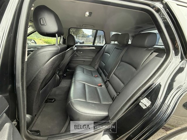 Bmw 520d - afbeelding 27 van  30
