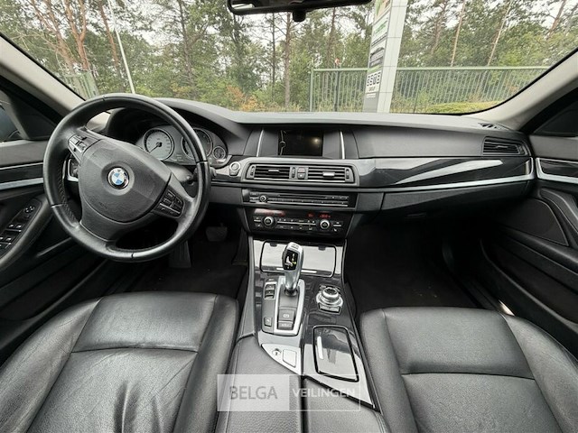 Bmw 520d - afbeelding 28 van  30
