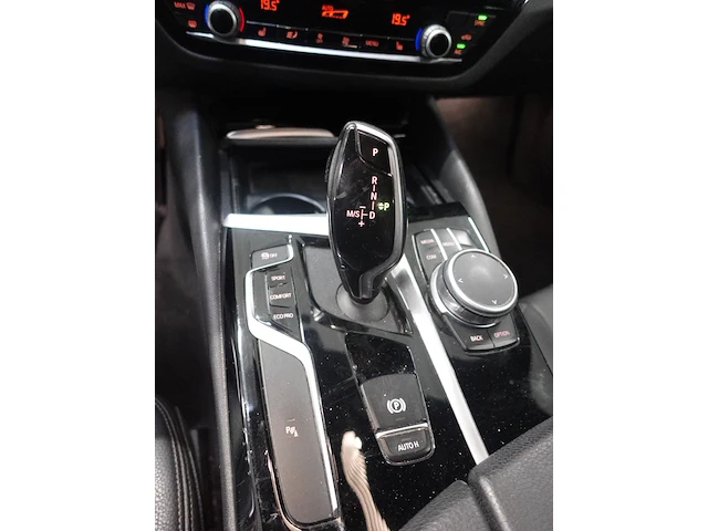 Bmw 520d - afbeelding 2 van  21