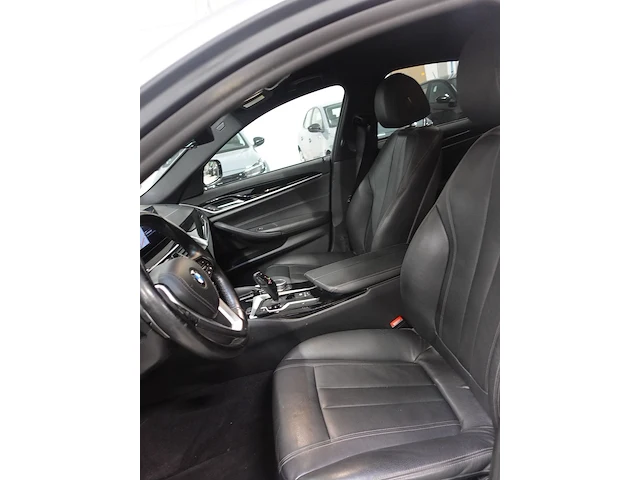 Bmw 520d - afbeelding 17 van  21