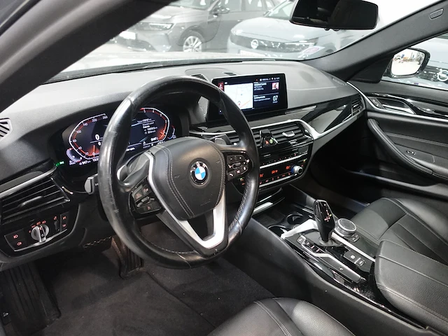 Bmw 520d - afbeelding 18 van  21