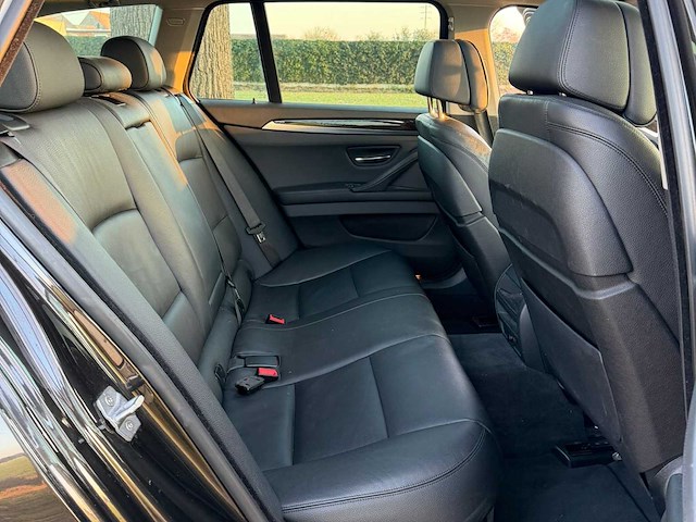 Bmw 520da touring f11 - afbeelding 21 van  43
