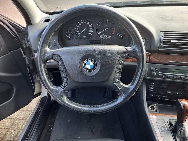 Bmw 520i, 2002 - afbeelding 20 van  20