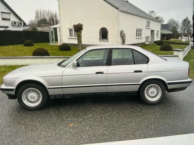 Bmw 520i e30 520i oldtimer - afbeelding 3 van  31