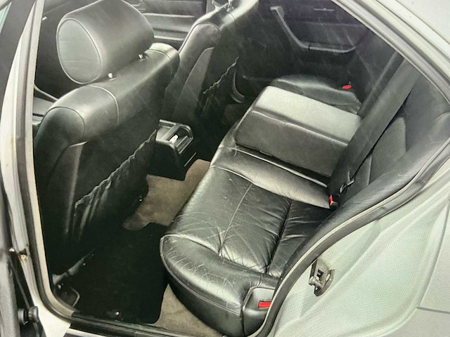 Bmw 520i e30 520i oldtimer - afbeelding 7 van  31