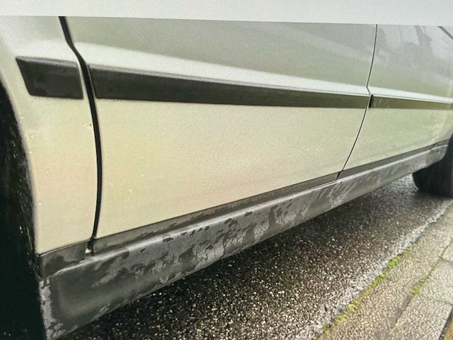 Bmw 520i e30 520i oldtimer - afbeelding 17 van  31