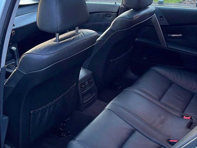 Bmw 525 i touring 3.0 2004 - afbeelding 9 van  9