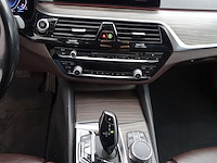 Bmw 530e - afbeelding 2 van  19