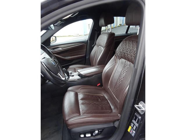 Bmw 530e - afbeelding 5 van  19