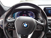 Bmw 530e - afbeelding 18 van  19