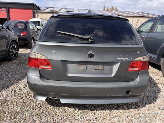 Bmw 5 - afbeelding 9 van  12