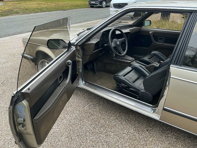 Bmw 635 csi oldtimer - afbeelding 2 van  46