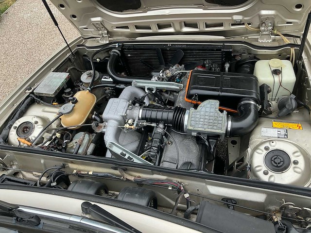 Bmw 635 csi oldtimer - afbeelding 21 van  46