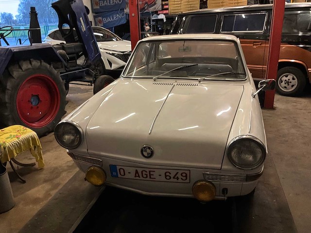 Bmw 700 coupé voorlopers - afbeelding 8 van  47