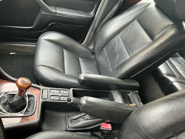 Bmw 735 i 735i oldtimer - afbeelding 11 van  29