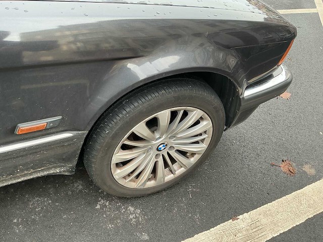 Bmw 735 i 735i oldtimer - afbeelding 16 van  29