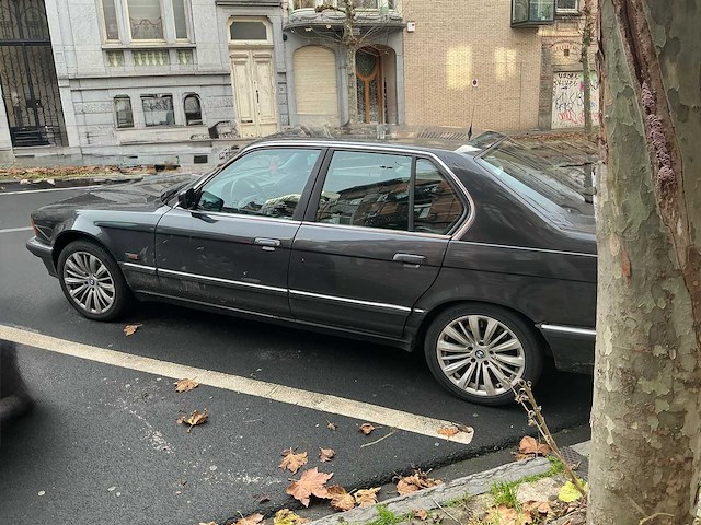 Bmw 735 i 735i oldtimer - afbeelding 12 van  29