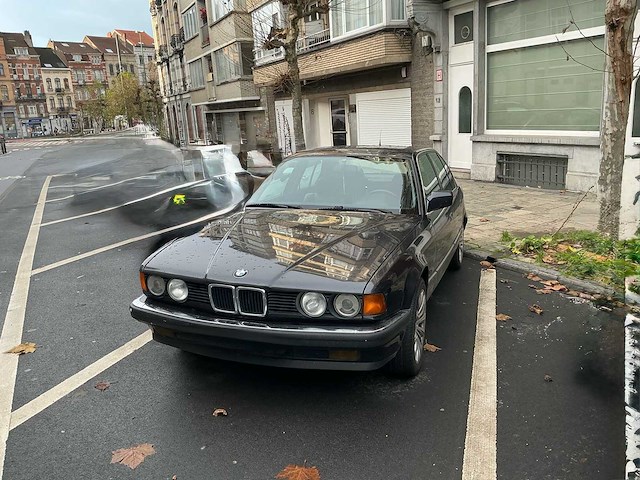 Bmw 735 i 735i oldtimer - afbeelding 1 van  29