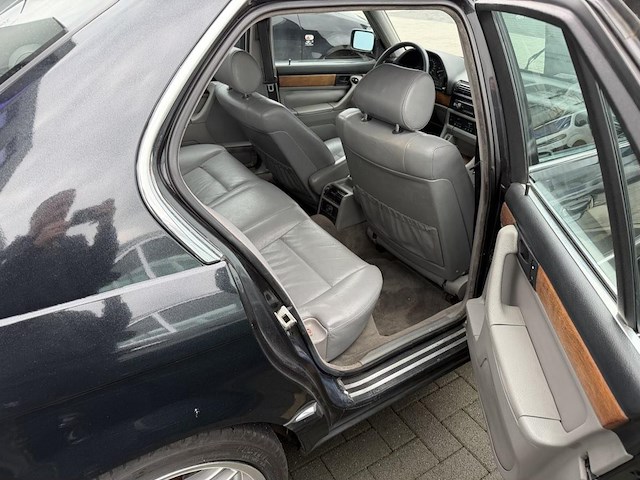 Bmw 735i, 1988 - afbeelding 8 van  27