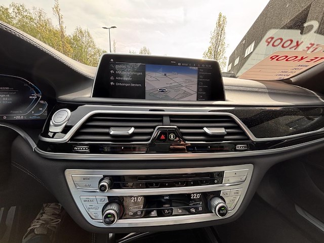 Bmw 745e, 2022 - afbeelding 11 van  37