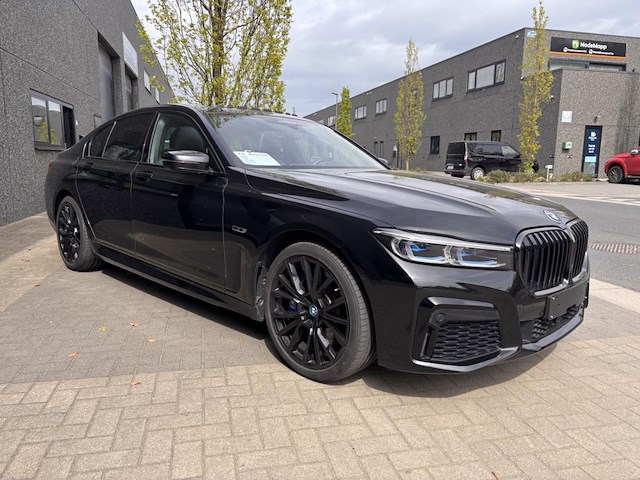 Bmw 745e, 2022 - afbeelding 23 van  37