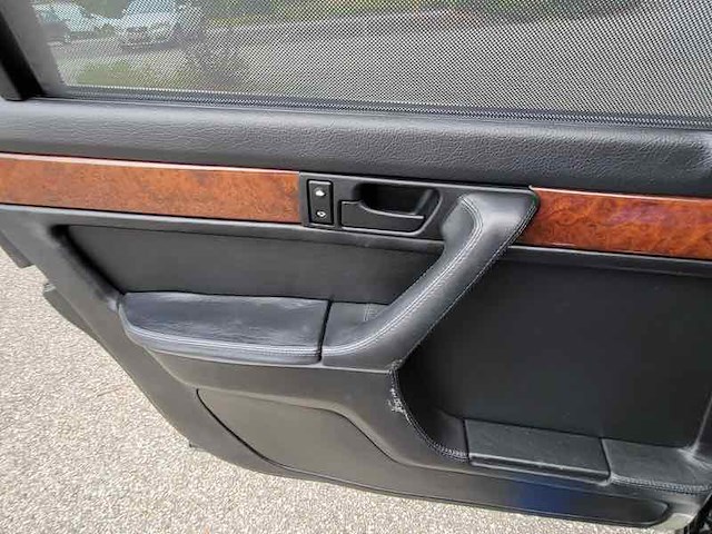 Bmw 750 il, 1992 - afbeelding 33 van  49