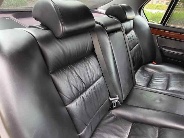 Bmw 750 il, 1992 - afbeelding 43 van  49