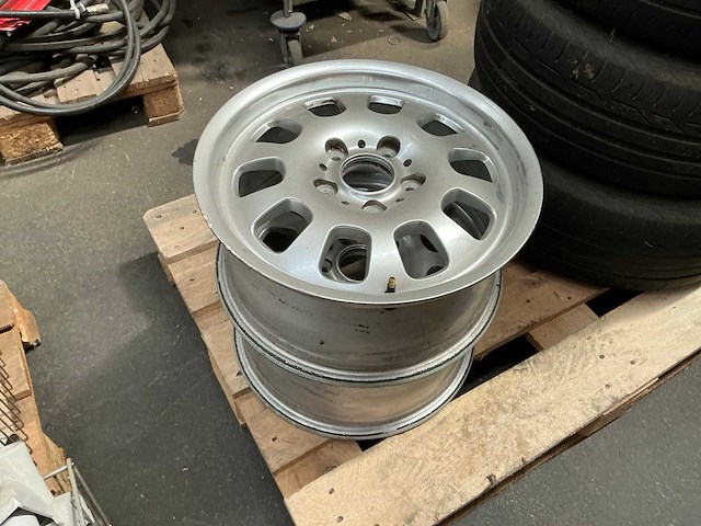 Bmw aluminium velg (2x) - afbeelding 1 van  3