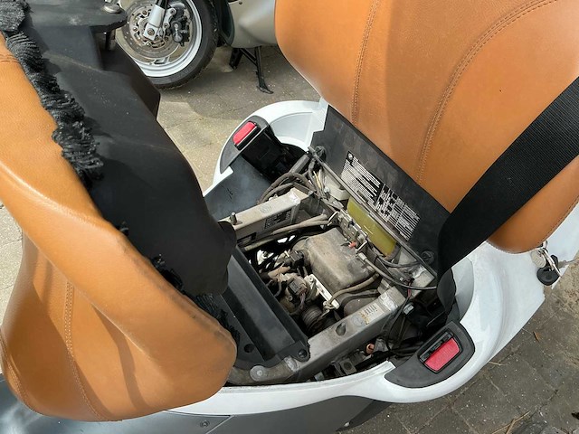 Bmw c 1 200 motorscooter - afbeelding 7 van  10