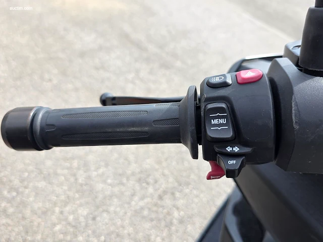 Bmw c 400 gt - afbeelding 11 van  39