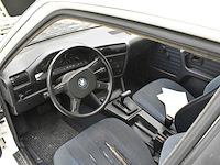 Bmw e30 316 - afbeelding 2 van  32