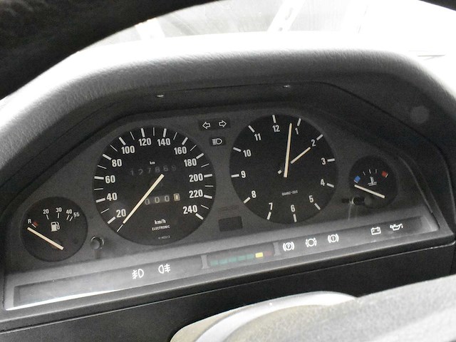 Bmw e30 316 - afbeelding 3 van  32