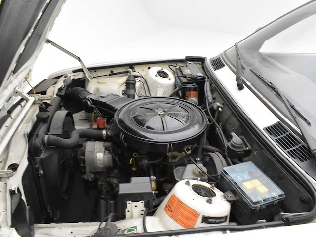 Bmw e30 316 - afbeelding 21 van  32