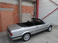 Bmw e30 320 cabriolet - afbeelding 25 van  63