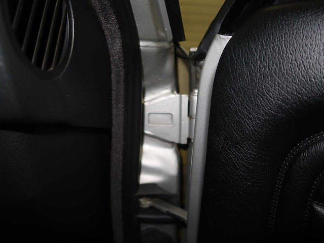 Bmw e30 320 cabriolet - afbeelding 49 van  63