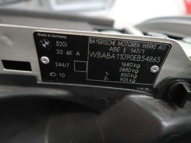 Bmw e30 320 cabriolet - afbeelding 62 van  63