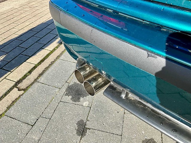 Bmw e36 320i cabrio (hardtop) - lage km en nette staat - afbeelding 26 van  38