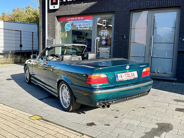 Bmw e36 320i cabrio (hardtop) - lage km en nette staat - afbeelding 24 van  38
