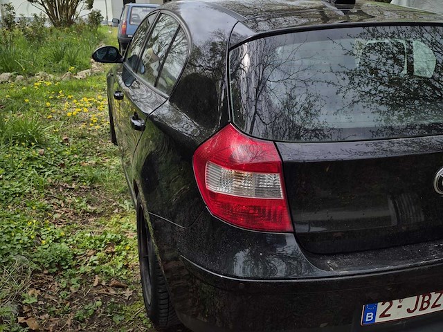 Bmw e87 116i auto 2005 - afbeelding 10 van  14
