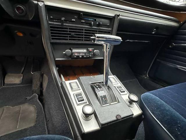 Bmw e9 3.0 cs oldtimer - afbeelding 16 van  36