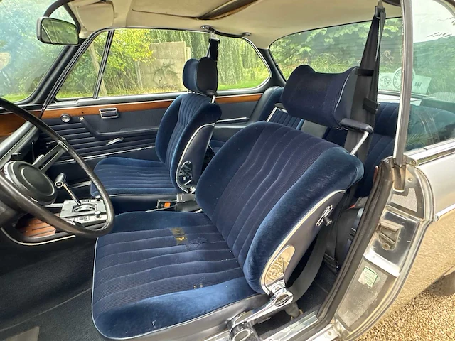 Bmw e9 3.0 cs oldtimer - afbeelding 3 van  36