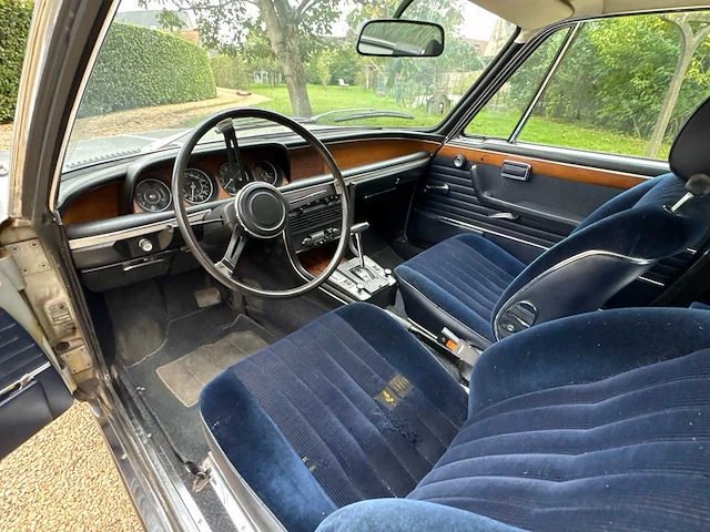 Bmw e9 3.0 cs oldtimer - afbeelding 4 van  36