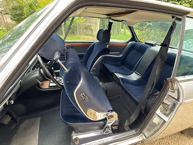 Bmw e9 3.0 cs oldtimer - afbeelding 5 van  36