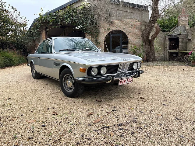 Bmw e9 3.0 cs oldtimer - afbeelding 32 van  36