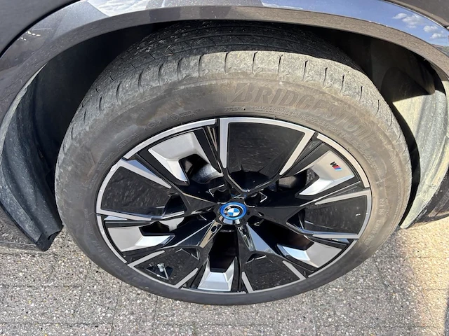 Bmw ix3, 2022 - afbeelding 25 van  38
