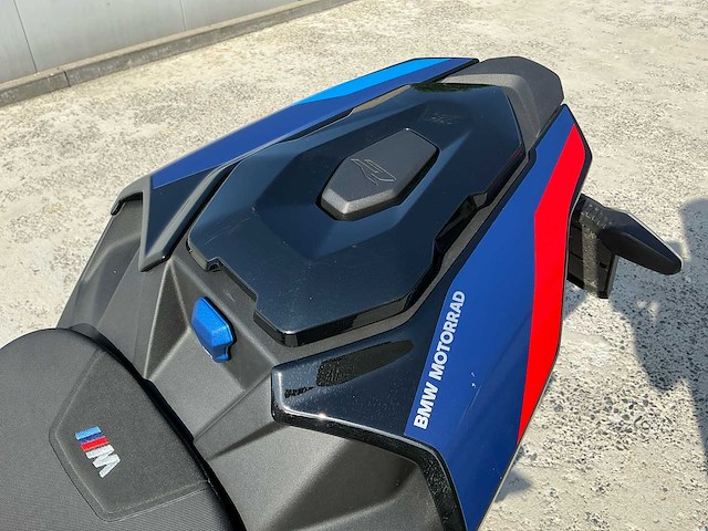 Bmw m 1000 r competition motorfiets - afbeelding 19 van  44